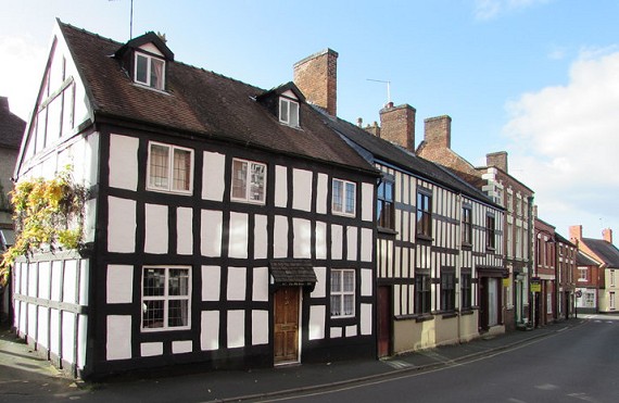places - Whitchurch (The Old House)